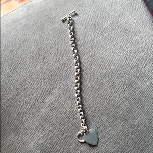 Sterling silver heart clasp bracelet